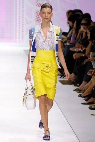 Look 18